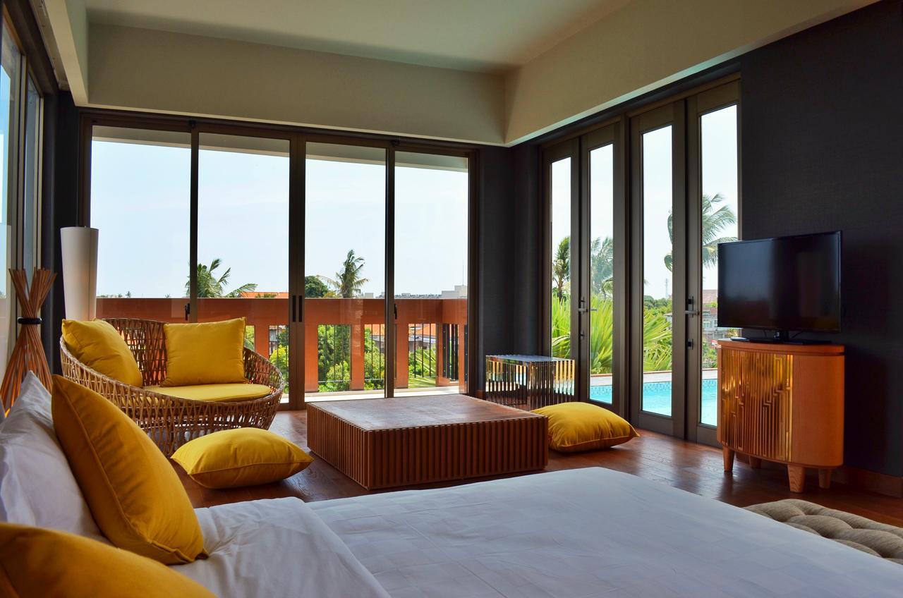 Ts Suites Семиняк Екстериор снимка A room at the hotel